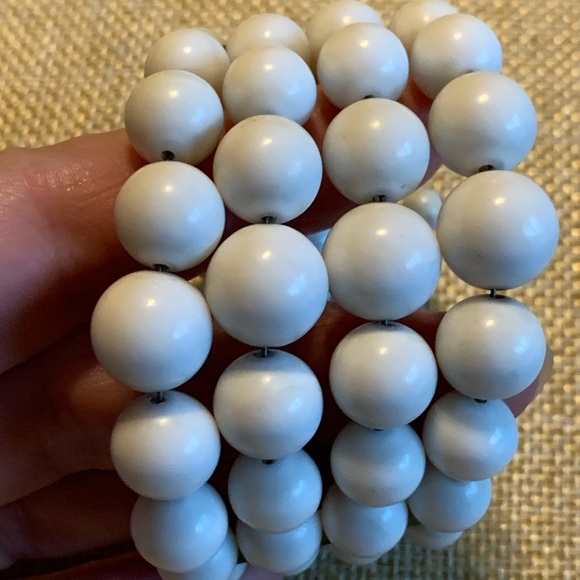 Vintage bracelet, great for clubs with black lights. 1960’s - Picture 6 of 7